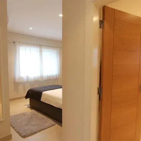 Pinhal 213-cleverdetails- Sleeps 8, Quiet Area, Walking Distance Vilamoura