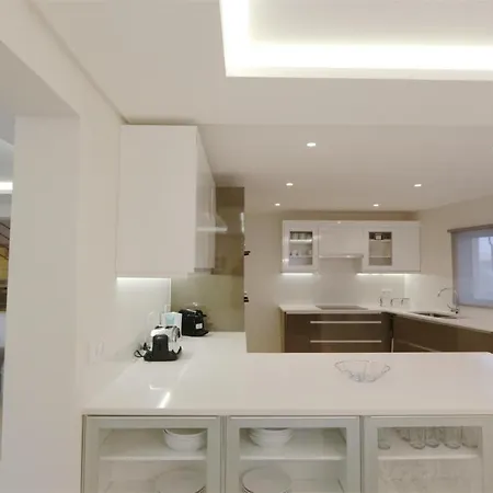 Pinhal 213-cleverdetails- Sleeps 8, Quiet Area, Walking Distance Villa