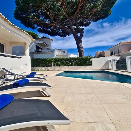 Pinhal 213-cleverdetails- Sleeps 8, Quiet Area, Walking Distance