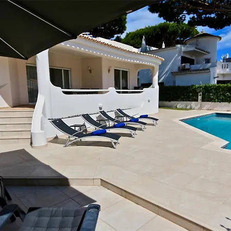 Pinhal 213-cleverdetails- Sleeps 8, Quiet Area, Walking Distance