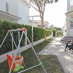 Pinhal 213-cleverdetails- Sleeps 8, Quiet Area, Walking Distance فيلة