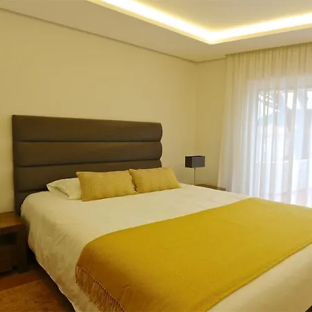 Pinhal 213-cleverdetails- Sleeps 8, Quiet Area, Walking Distance *