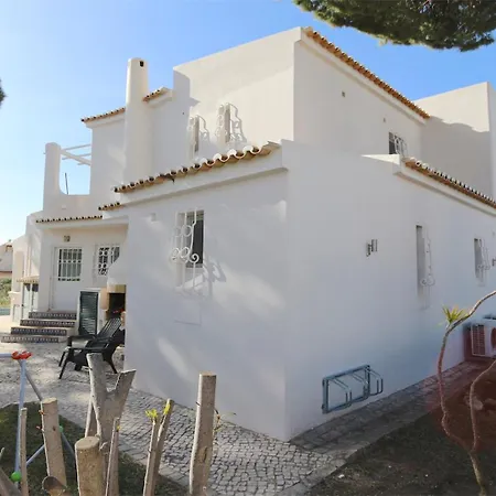 Pinhal 213-cleverdetails- Sleeps 8, Quiet Area, Walking Distance فيلة فيلامورا
