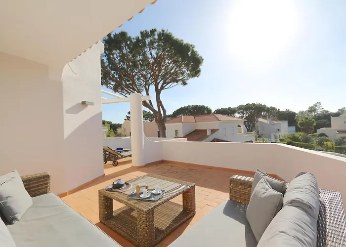 Pinhal 213-cleverdetails- Sleeps 8, Quiet Area, Walking Distance * 维拉摩拉