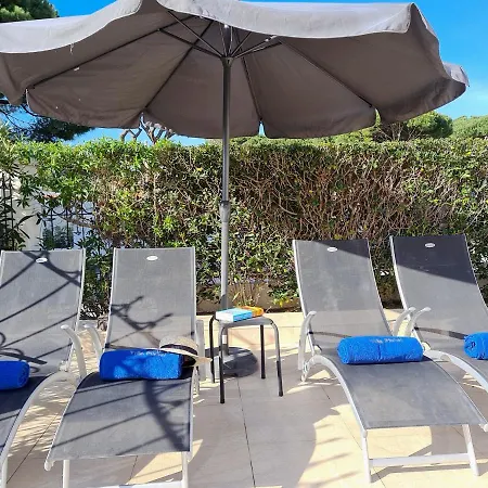 Pinhal 213-cleverdetails- Sleeps 8, Quiet Area, Walking Distance 别墅 *